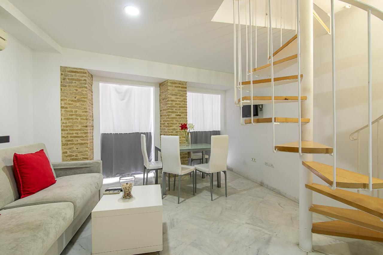 Reservaloen Mariano De Cavia เซบีญา ภายนอก รูปภาพ